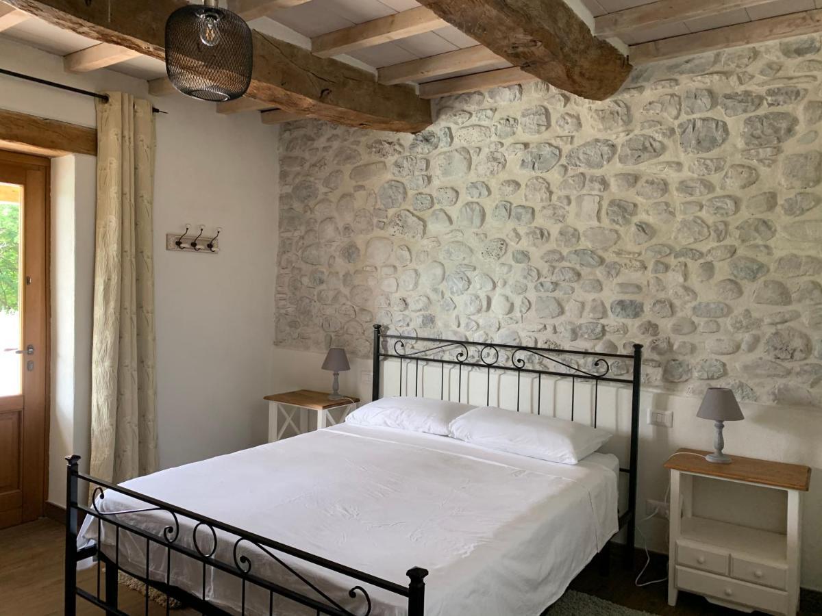 Tenuta Gambit Agriturismo Umbria Villa Monteleone dʼOrvieto Exterior foto